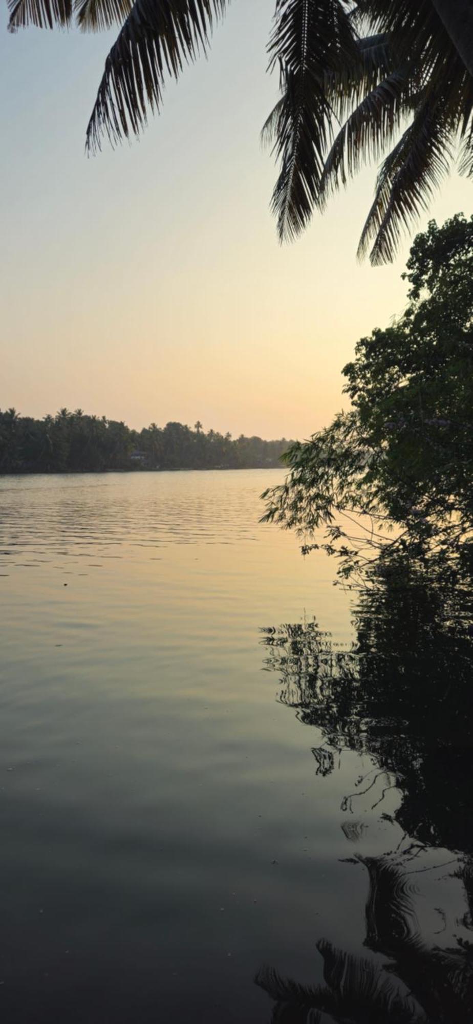 Islandstay-A Riverside Property كولاّم المظهر الخارجي الصورة